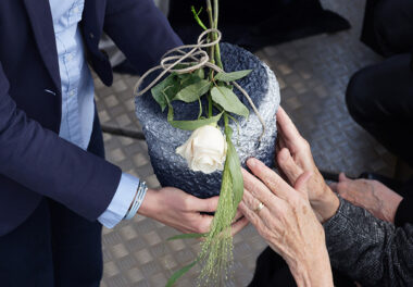 Donauurne_Naturbestattung GmbH_Donau Donauurne_Naturbestattung GmbH_Donau
