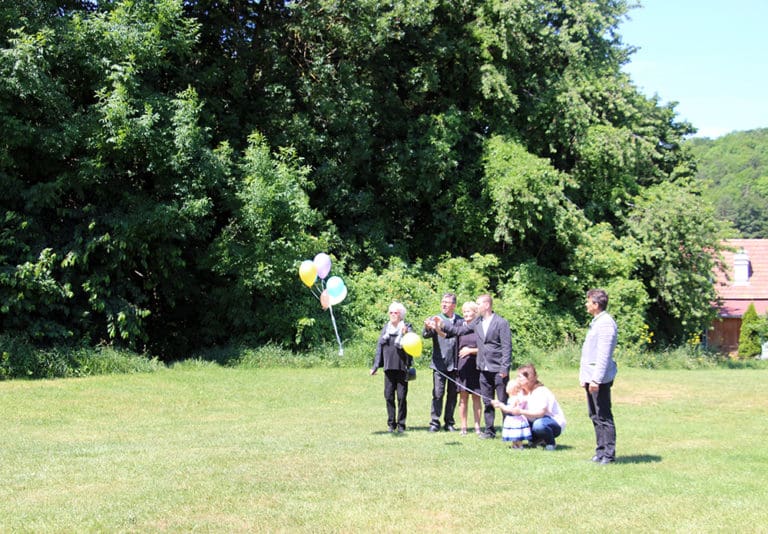 Baumbestattung im Wald der Ewigkeit in Gießhübl / Mödling bei Wien Waldfriedhof_Naturbestattung Gmbh Zadrobilek