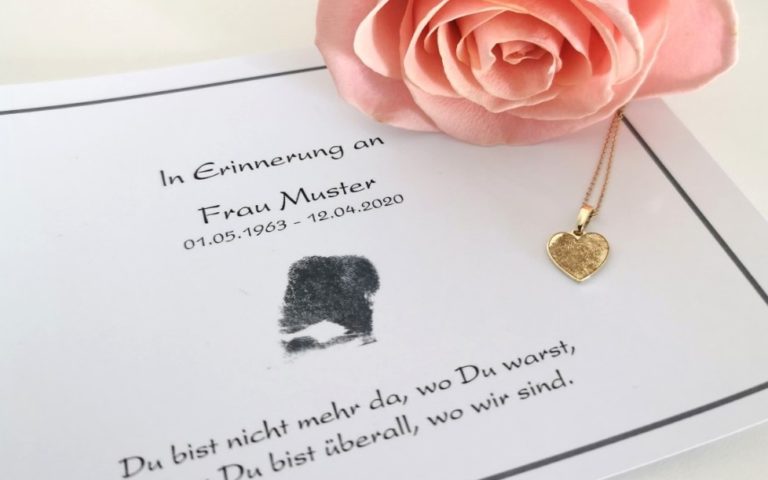 Schmuckstück mit Fingerprint Erinnerungen, die bleiben: So bewahren Sie die Erinnerung mit einem Fingerabdruck